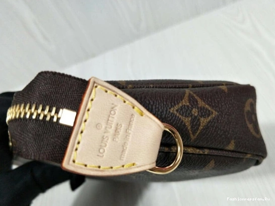 FS CHEAP Louis Vuitton ACCESSOIRES POCHETTE 0806
